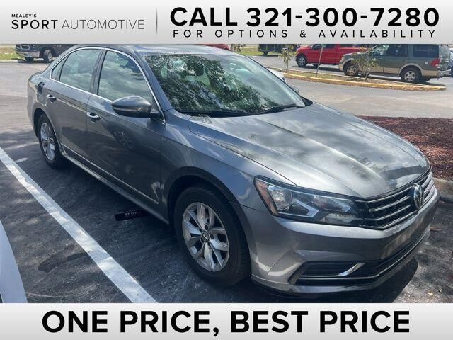 2016 VOLKSWAGEN Passat