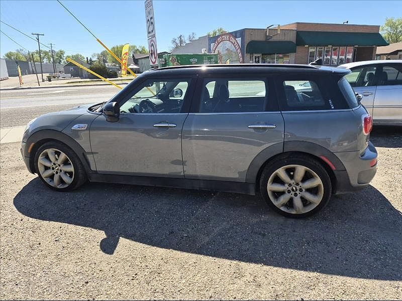 2016 MINI Clubman