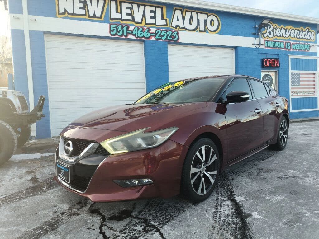 2017 NISSAN Maxima