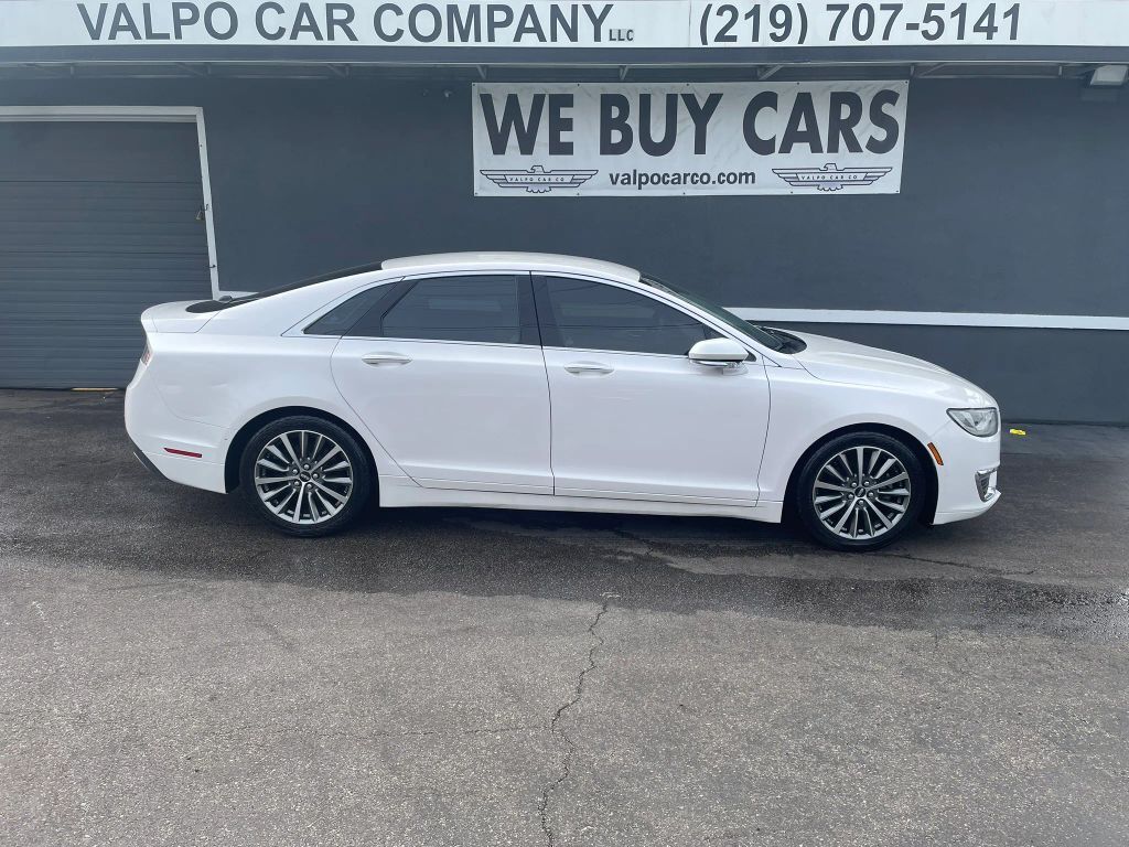 2017 LINCOLN MKZ