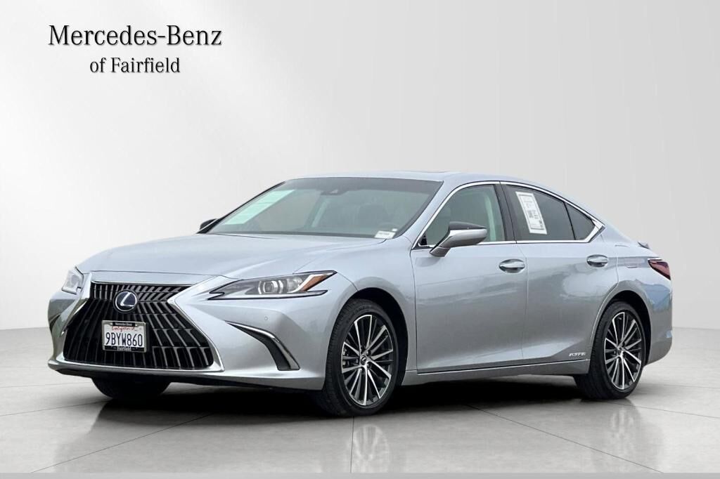2022 LEXUS ES
