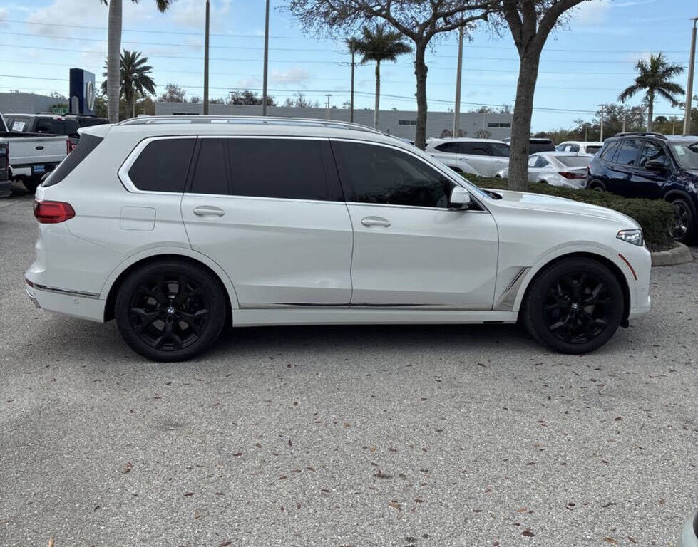 2020 BMW X7