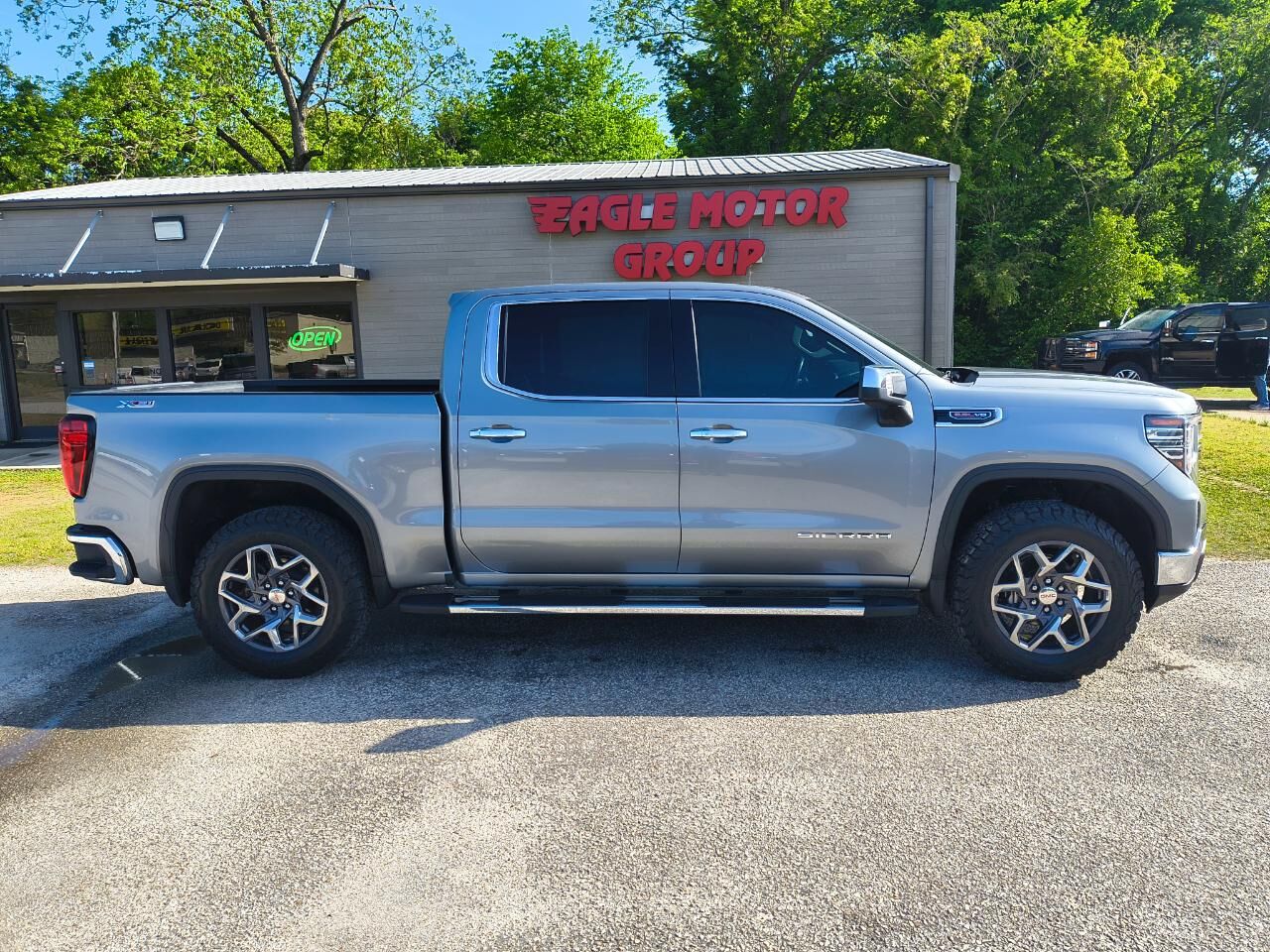 2023 GMC Sierra