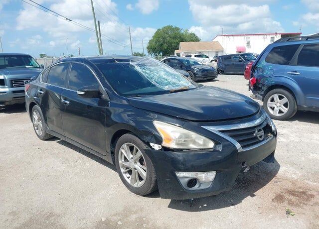 2013 NISSAN Altima