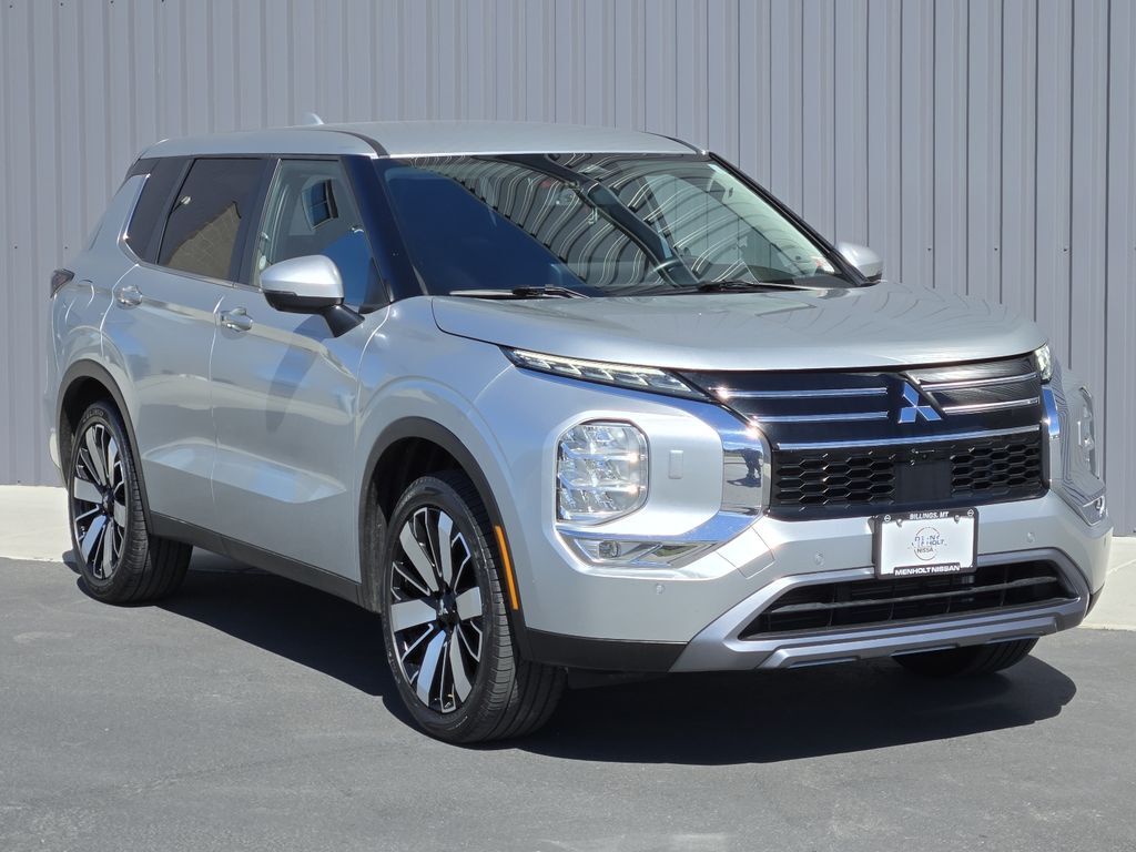 2025 MITSUBISHI Outlander