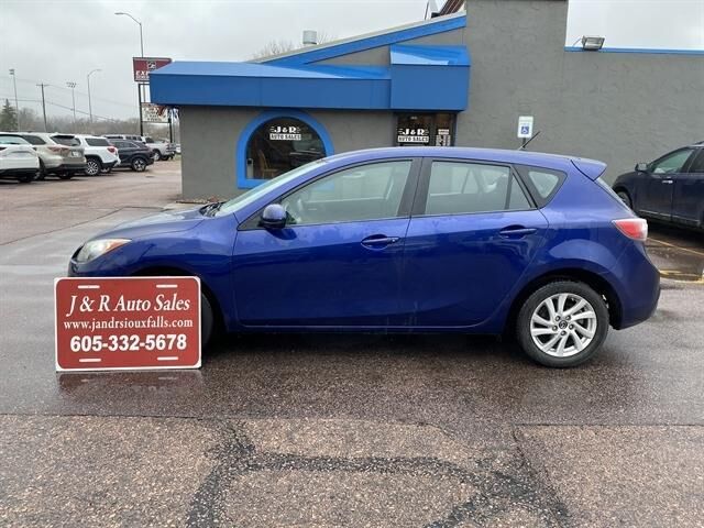 2013 MAZDA Mazda3