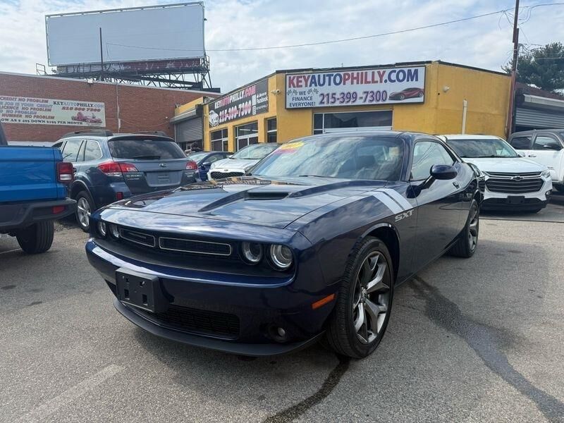 2017 DODGE Challenger