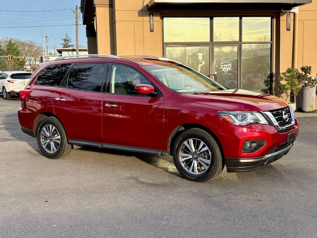 2018 NISSAN Pathfinder