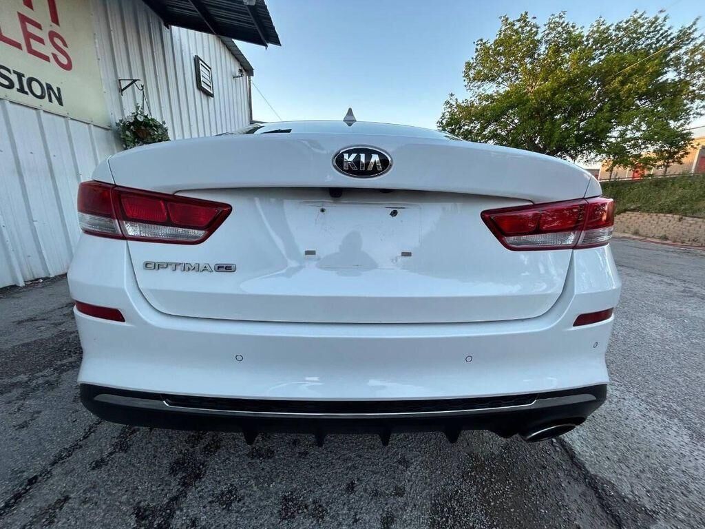 2019 KIA Optima