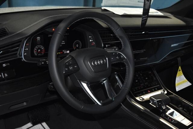 2026 Audi Q8