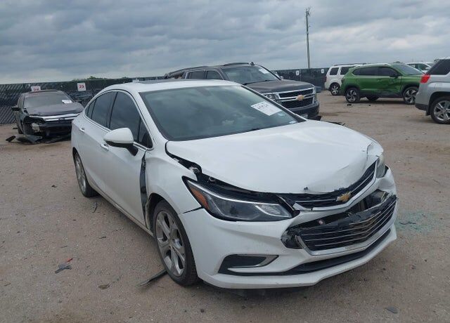 2017 CHEVROLET Cruze