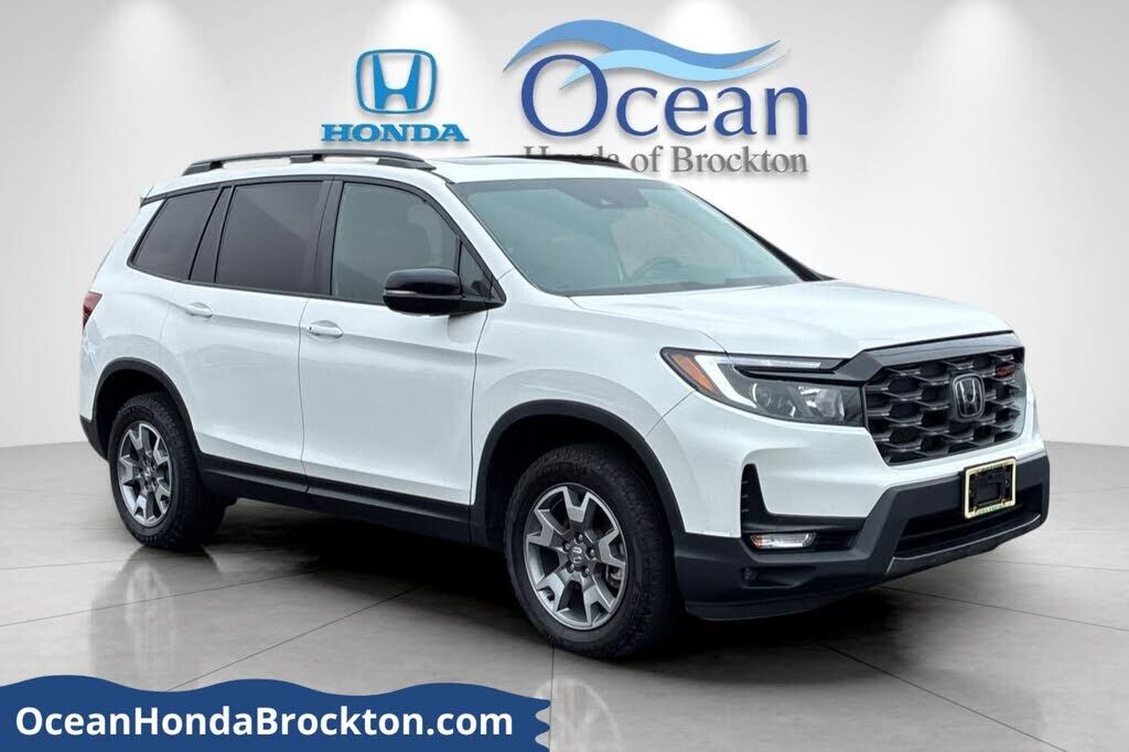 2023 HONDA Passport