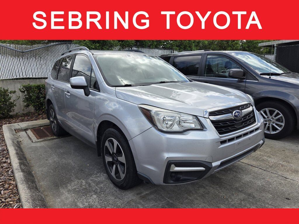 2017 SUBARU Forester