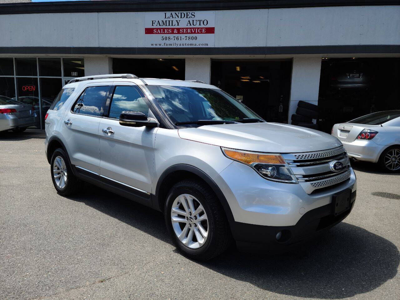 2013 FORD Explorer