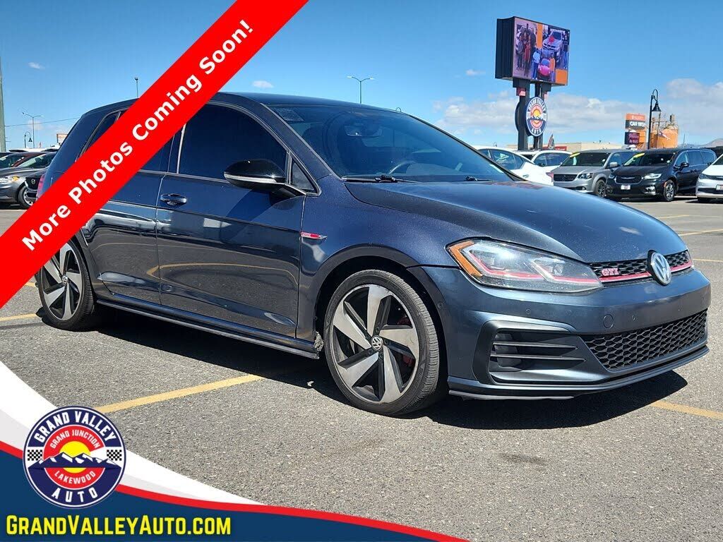 2019 VOLKSWAGEN Golf GTI