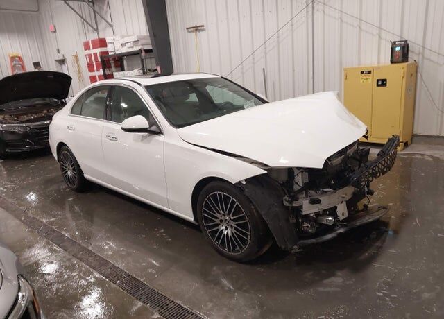 2024 MERCEDES-BENZ C-Class