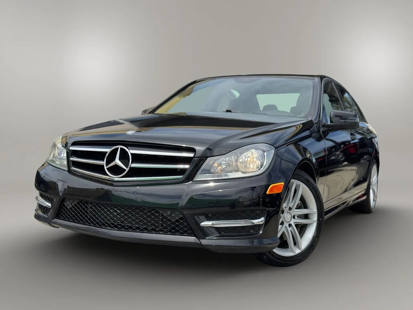 2014 MERCEDES-BENZ C-Class