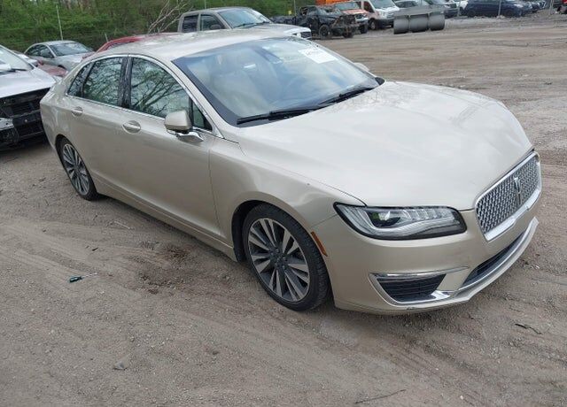 2017 LINCOLN MKZ