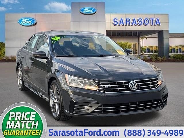 2016 VOLKSWAGEN Passat