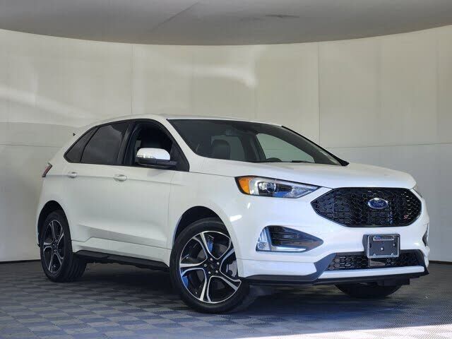 2023 FORD Edge