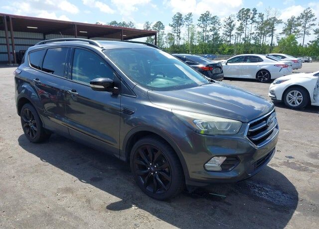 2017 FORD Escape