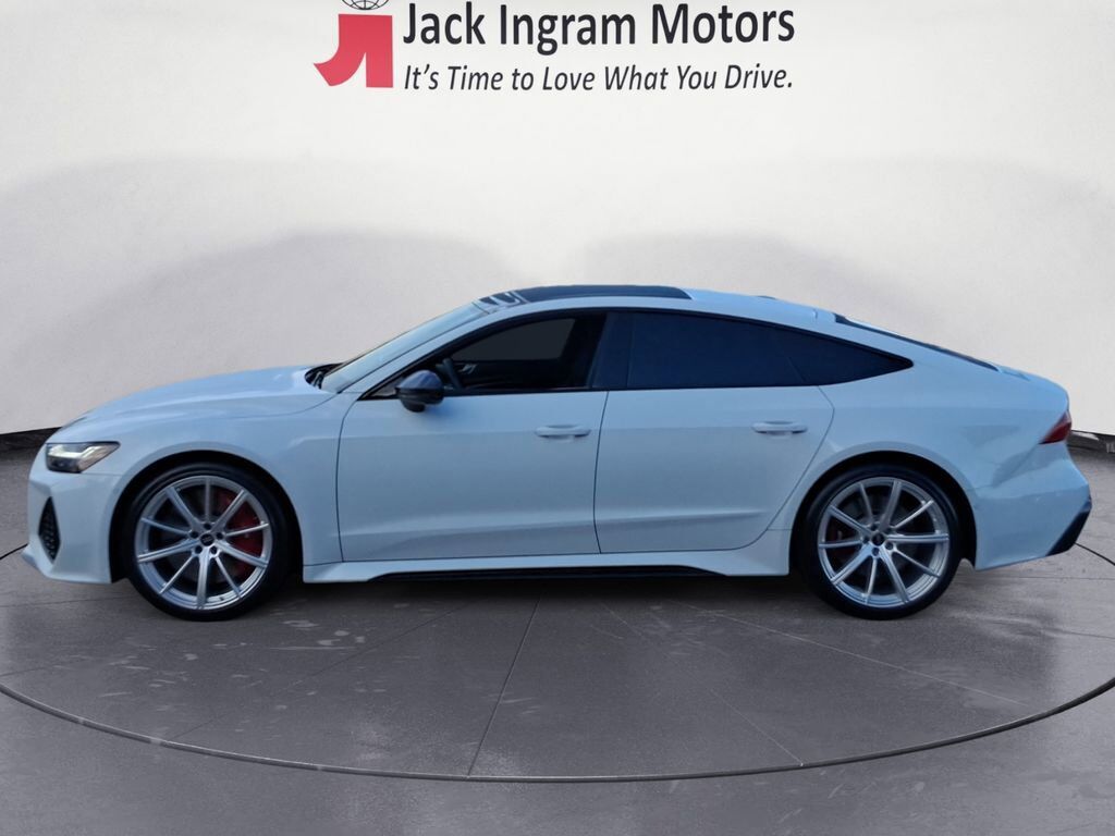 2023 Audi RS7