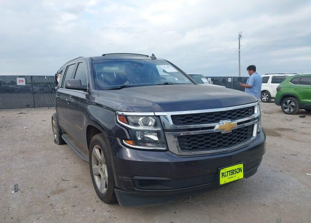 2017 CHEVROLET Suburban