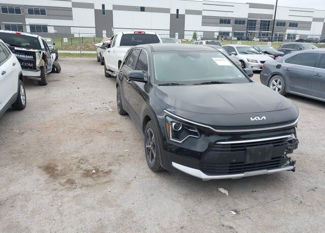 2023 KIA Niro