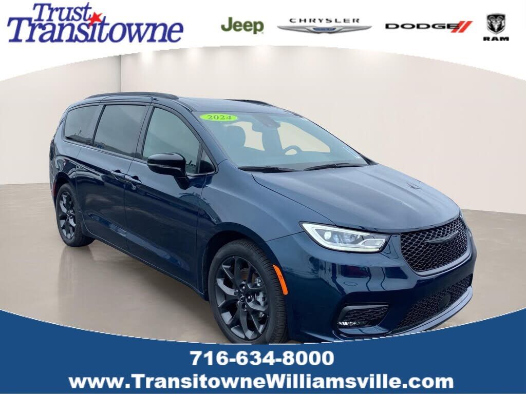 2024 CHRYSLER Pacifica