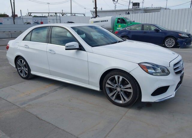 2015 MERCEDES-BENZ E-Class