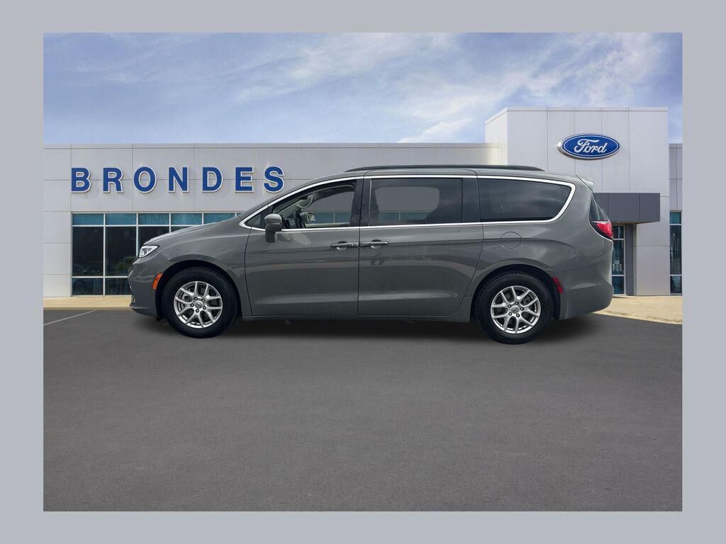 2022 CHRYSLER Pacifica