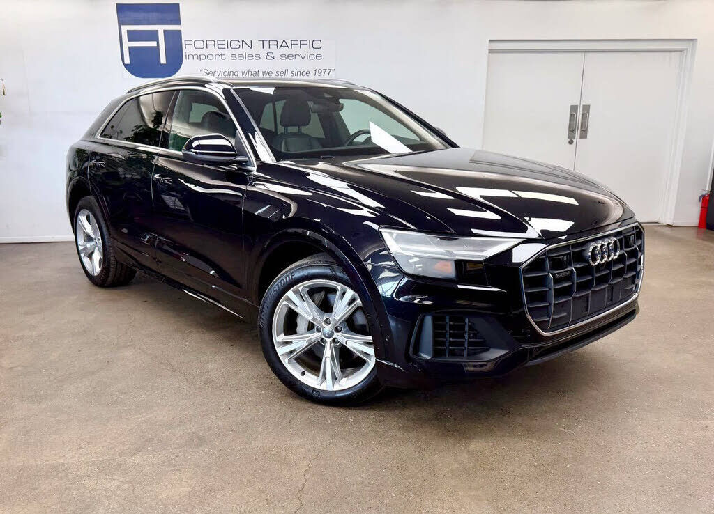 2019 AUDI Q8