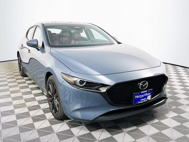 2026 MAZDA Mazda3