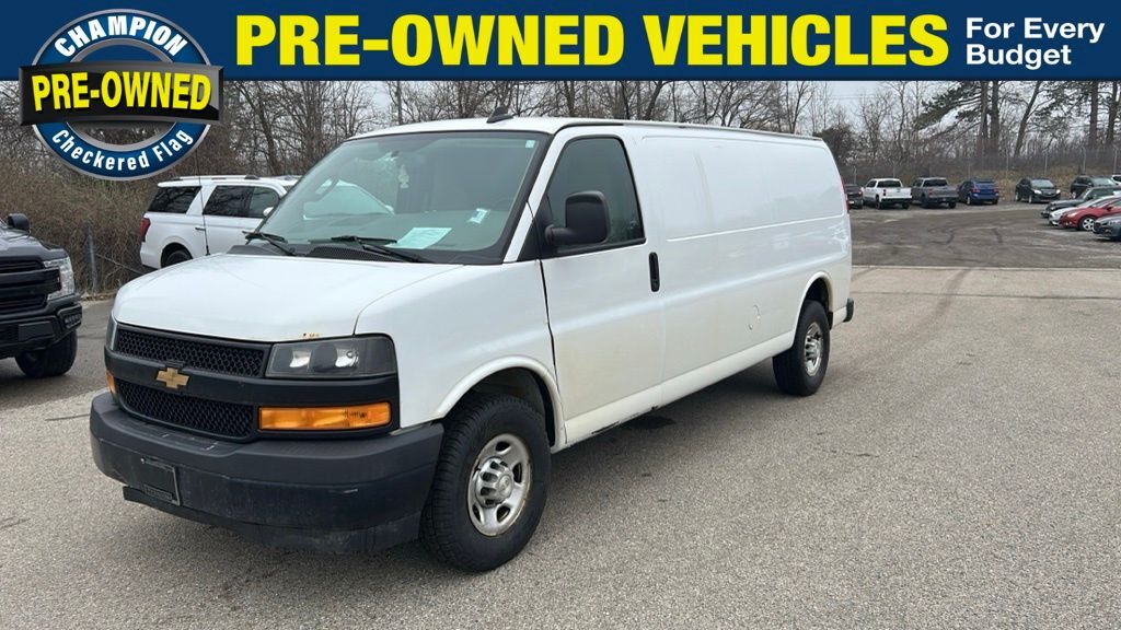 2018 CHEVROLET Express