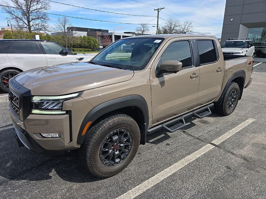 2023 NISSAN Frontier