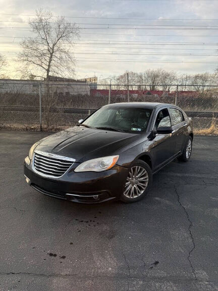 2011 CHRYSLER 200