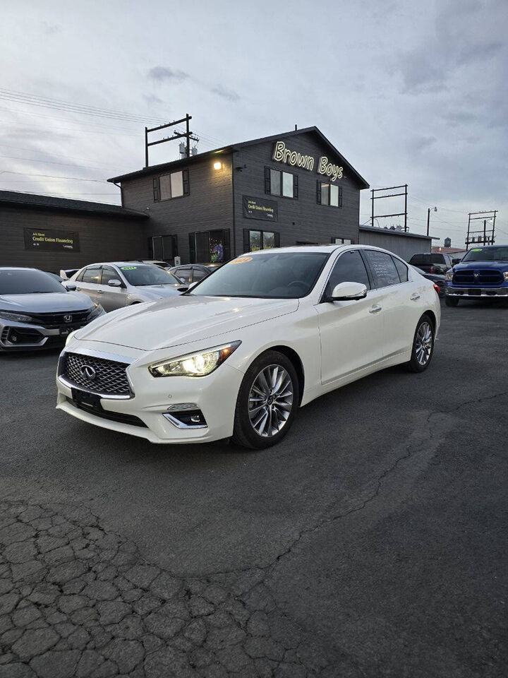 2022 INFINITI Q50