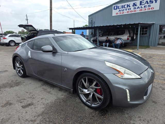 2015 NISSAN 370Z
