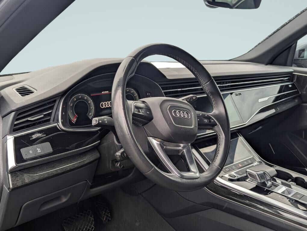 2021 Audi Q8
