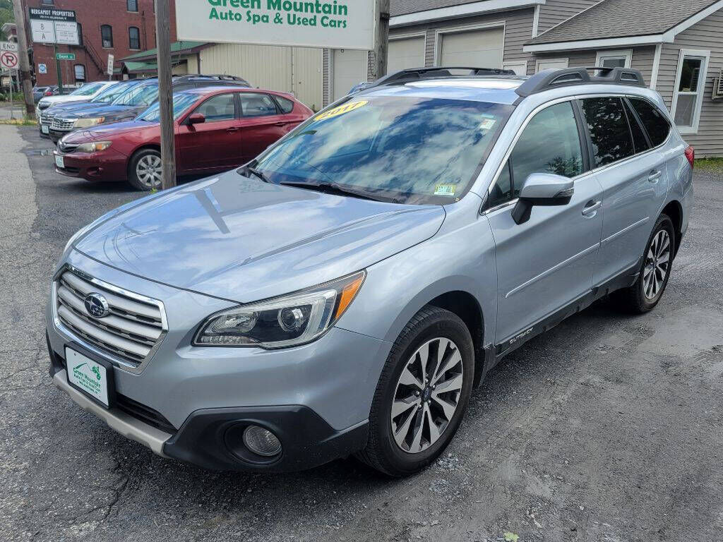 2017 SUBARU Outback