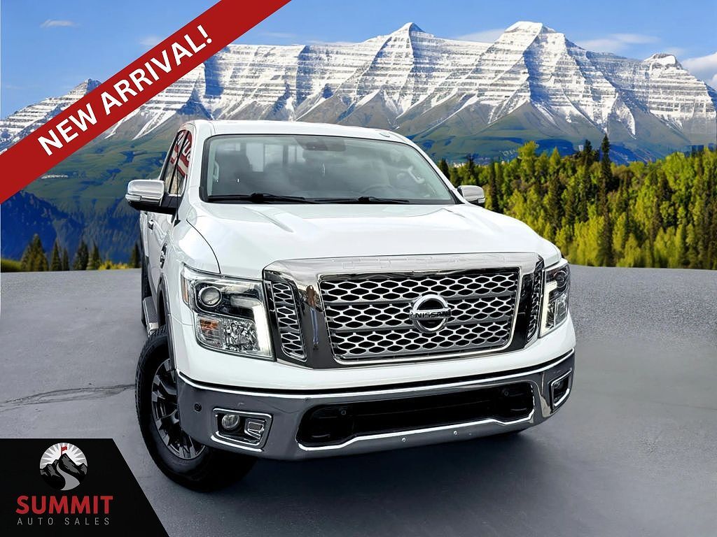 2017 NISSAN Titan