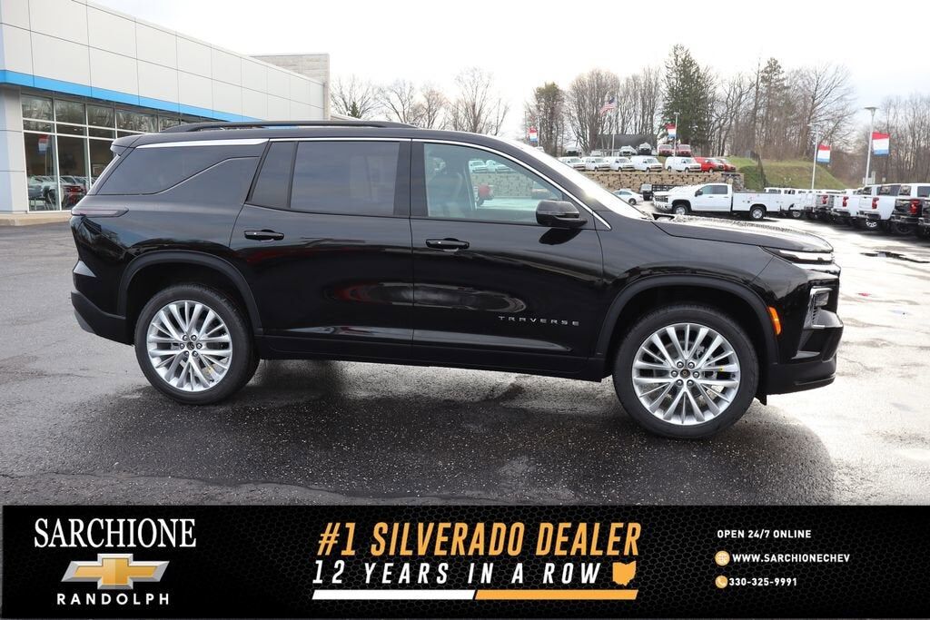 2026 CHEVROLET Traverse