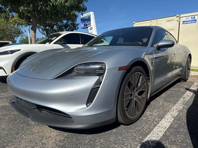 2021 PORSCHE Taycan