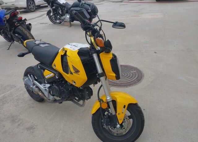 2022 HONDA Grom