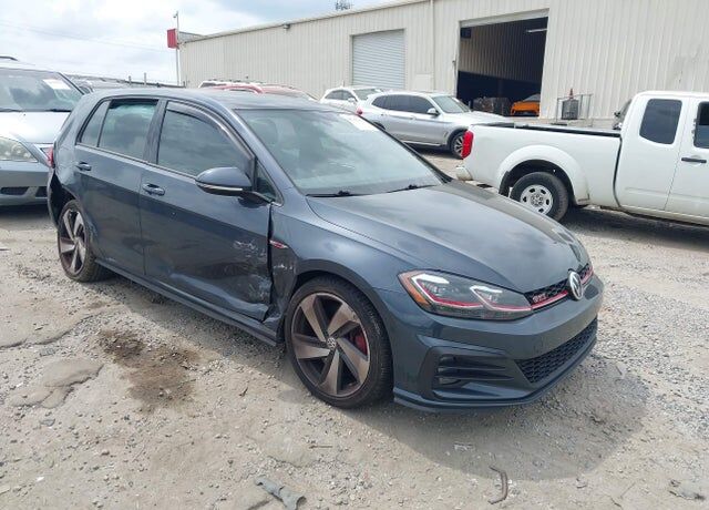2019 VOLKSWAGEN Golf GTI