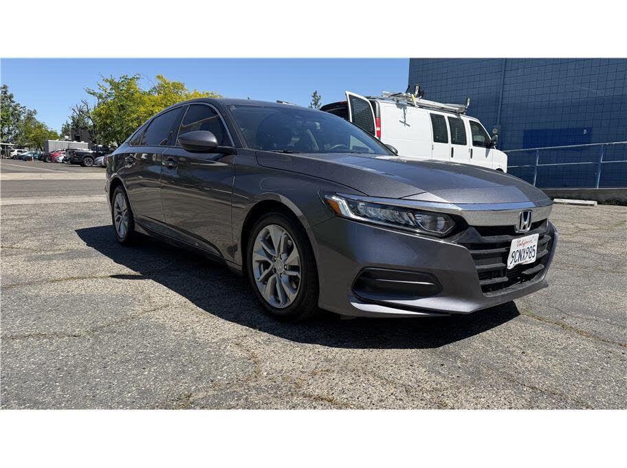 2018 HONDA Accord