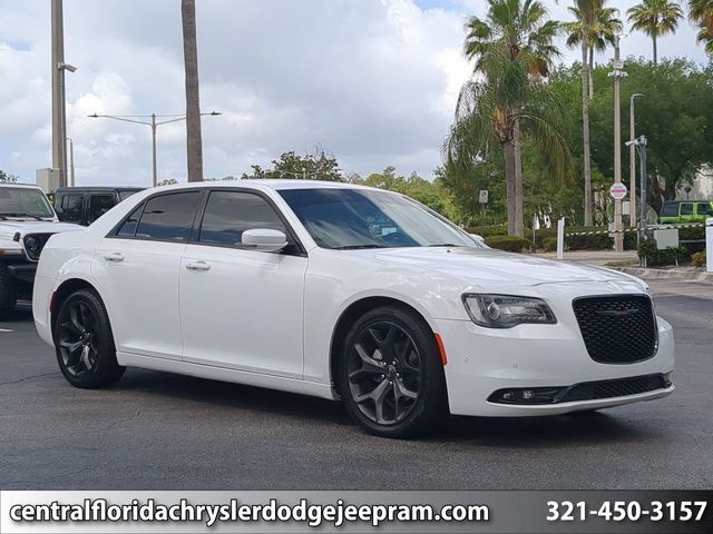 2021 CHRYSLER 300
