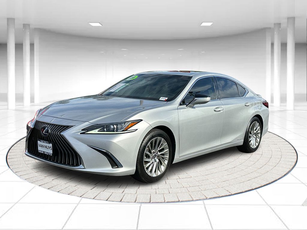2019 LEXUS ES