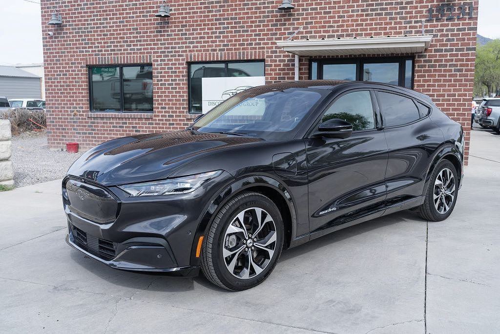 2022 FORD Mach-E