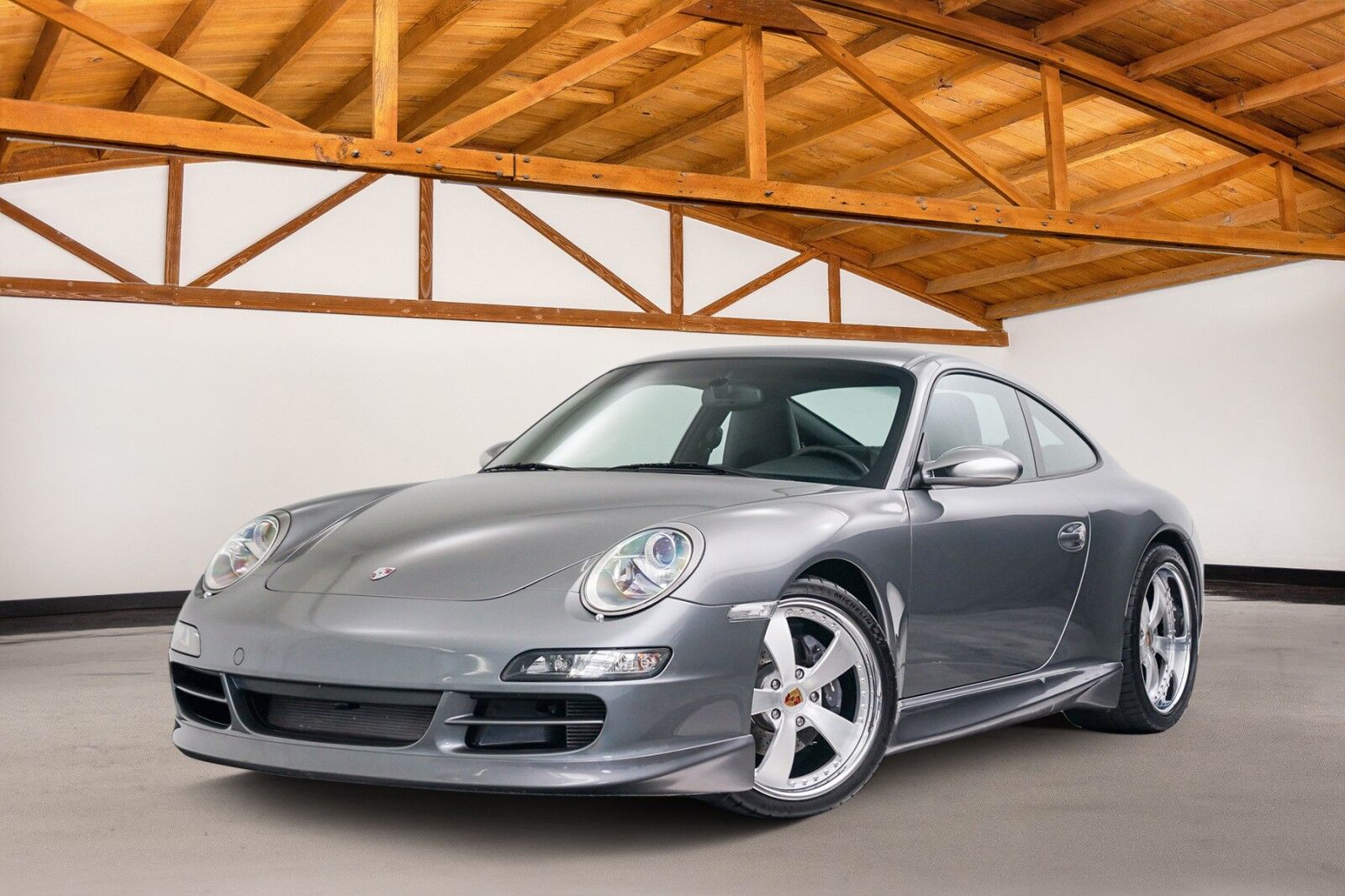 2005 PORSCHE 911